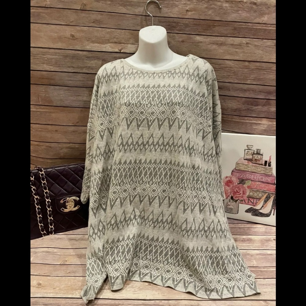 Soft surroundings gray white geometric sweater 2x